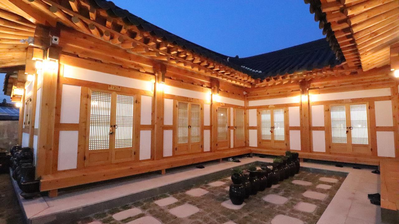 Nadul Hanok Gyeongju Esterno foto